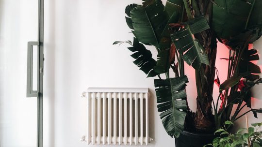 Bespaar energiekosten met een kamerthermostaat