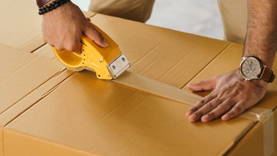 De levering van het pakket